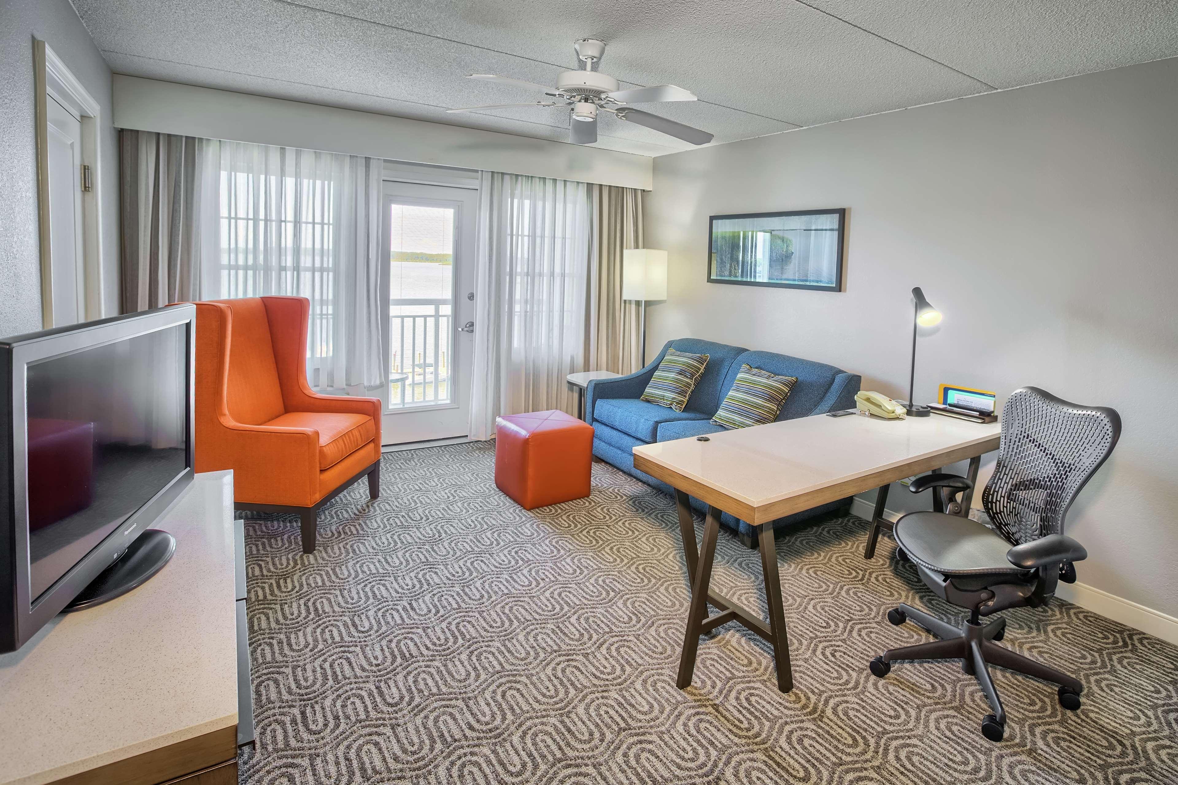 Hilton Garden Inn Kent Island Marina Grasonville Exterior photo